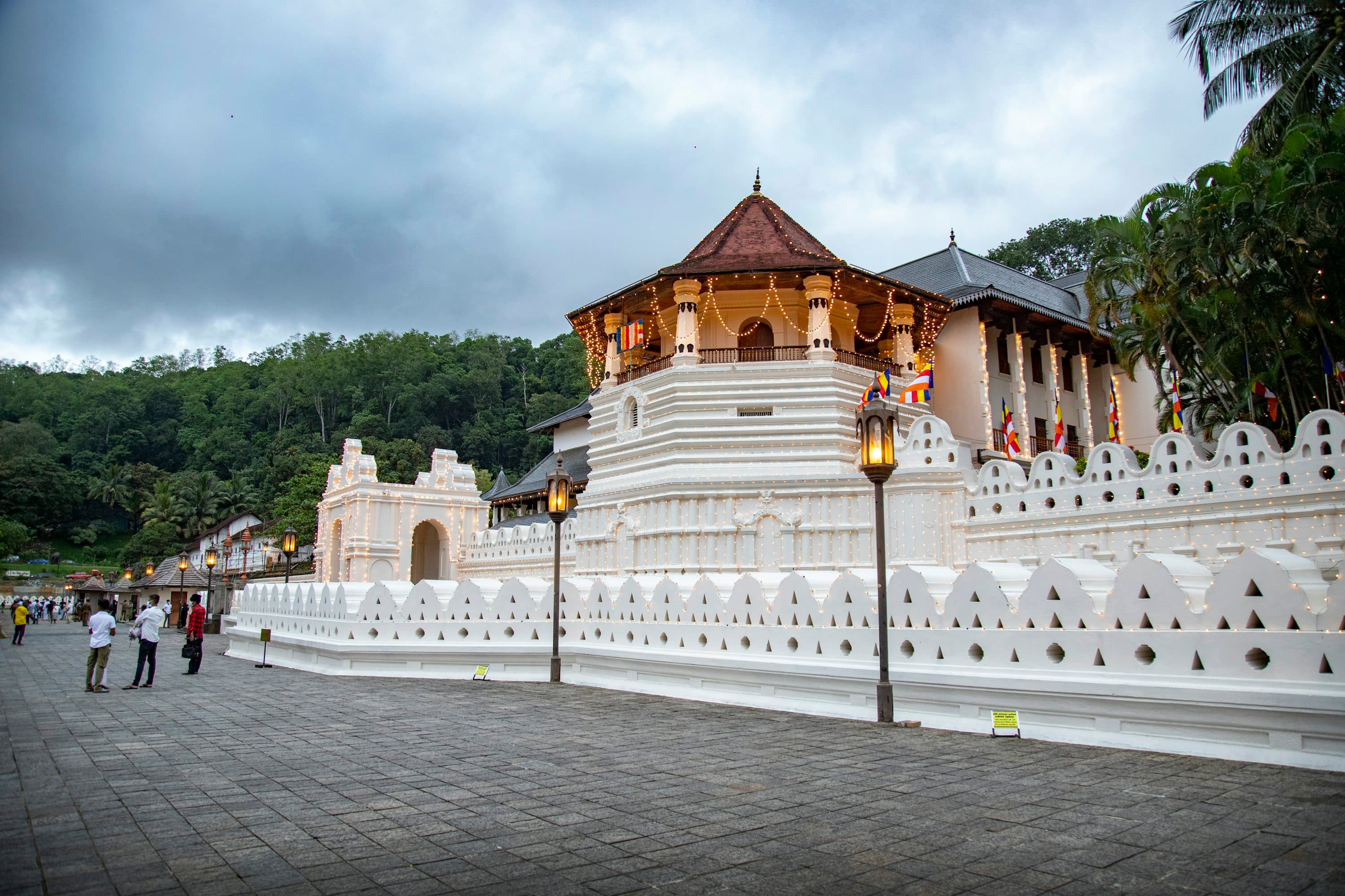Day 8 – Kandy Sightseeing image 1