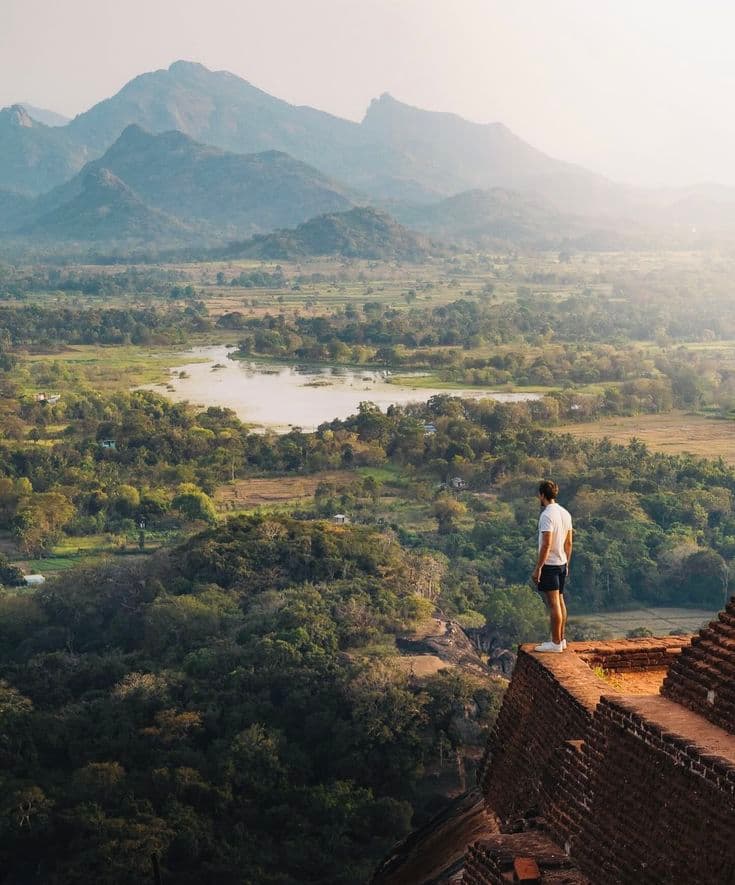 Day 7 – Sigiriya ➜ Dambulla ➜ Kandy image 3